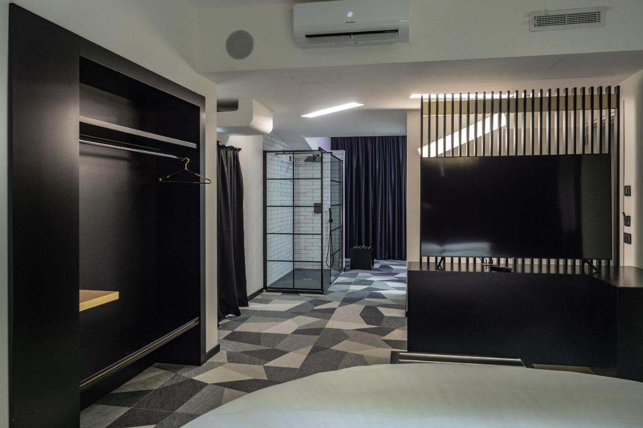 My Suite Hotel Λ' Άκουιλα Εξωτερικό φωτογραφία